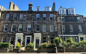 Valentine City Centre Guest House Edinburgh